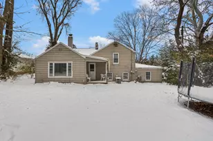 1233 E Jefferson St, Bloomington, IL 61701 - Photo 30