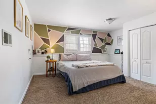 1233 E Jefferson St, Bloomington, IL 61701 - Photo 24