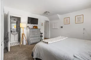 1233 E Jefferson St, Bloomington, IL 61701 - Photo 26