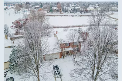 1207 Quail Run Avenue, Bolingbrook, IL 60490 - Photo 4