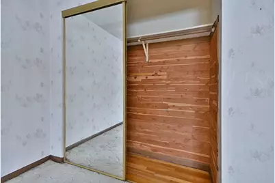 231 N Flora Parkway, Addison, IL 60101 - Photo 16