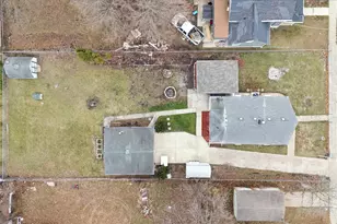 1212 10th Ave, Rockford, IL 61104 - Photo 34