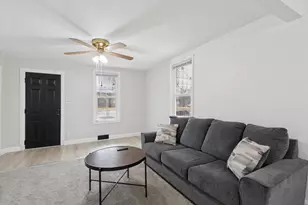 1212 10th Ave, Rockford, IL 61104 - Photo 6