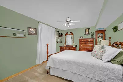 302 N Canal Street, Newark, IL 60541 - Photo 24