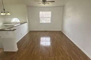 35728 N Benjamin Ave, Ingleside, IL 60041 - Photo 4