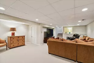 454 W Sheridan Pl, Lake Bluff, IL 60044 - Photo 22