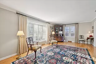 454 W Sheridan Pl, Lake Bluff, IL 60044 - Photo 8