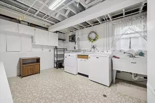 9S215 Florence Ave, Downers Grove, IL 60516 - Photo 18