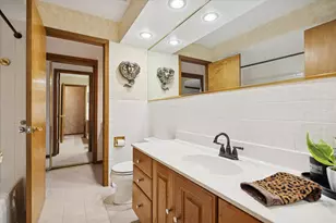 9S215 Florence Ave, Downers Grove, IL 60516 - Photo 12