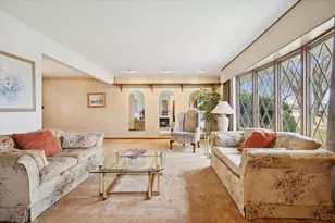 9S215 Florence Ave, Downers Grove, IL 60516 - Photo 2