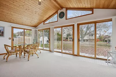 9S215 Florence Avenue, Downers Grove, IL 60516 - Photo 8