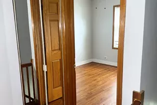 1125 E 82nd Pl, Chicago, IL 60619 - Photo 8