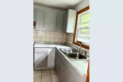 1125 E 82nd Place, Chicago, IL 60619 - Photo 6