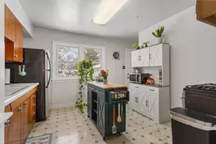 220 Brookwood Dr, Champaign, IL 61820 - Photo 6