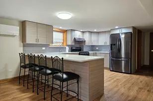 6509 W Sunnyside Ave, Harwood Heights, IL 60706 - Photo 4