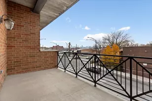 2811 N Bell Ave, Chicago, IL 60618 - Photo 22