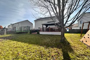 2214 Andrew Trail, Montgomery, IL 60538 - Photo 28