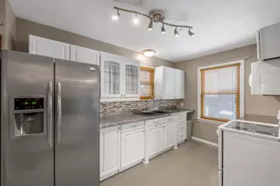 1103 S Evergreen Ave, Kankakee, IL 60901 - Photo 10