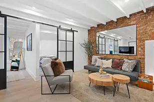 2124 N Sedgwick St, Chicago, IL 60614 - Photo 12