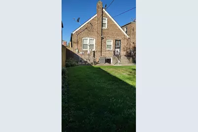 10841 S Vernon Avenue, Chicago, IL 60628 - Photo 22