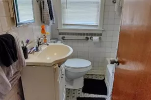 10841 S Vernon Ave, Chicago, IL 60628 - Photo 14