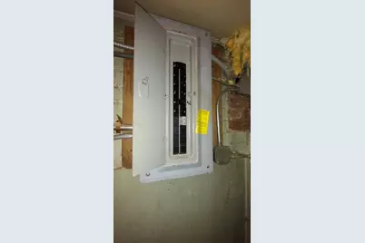 10841 S Vernon Avenue, Chicago, IL 60628 - Photo 16