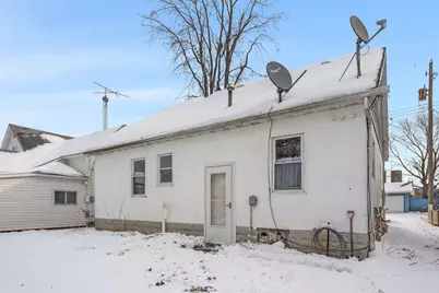 105 N 3rd Street, Martinton, IL 60951 - Photo 16