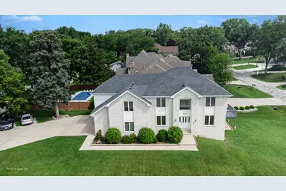 16W234 91st Street, Burr Ridge, IL 60527 - Photo 2