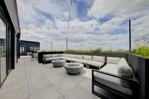 1131 W Winona St, Chicago, IL 60640 - Photo 14