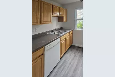 861 Village Circle #861, Marengo, IL 60152 - Photo 6