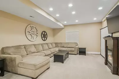 2558 Savanna Drive, Wauconda, IL 60084 - Photo 36