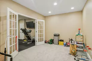 2558 Savanna Dr, Wauconda, IL 60084 - Photo 40