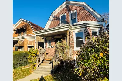 951 N Trumbull Avenue, Chicago, IL 60651 - Photo 2