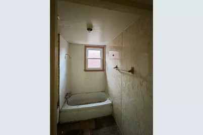 951 N Trumbull Avenue, Chicago, IL 60651 - Photo 16