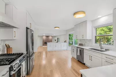 5N683 Ravine Drive, Saint Charles, IL 60175 - Photo 6