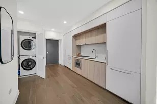 211 N Harbor Dr, Chicago, IL 60601 - Photo 10