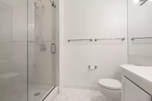 345 N LaSalle St, Chicago, IL 60654 - Photo 18