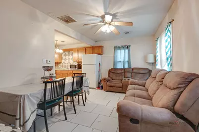 325 Fairlawn Drive, Round Lake Park, IL 60073 - Photo 4