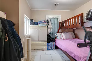 325 Fairlawn Dr, Round Lake Park, IL 60073 - Photo 12