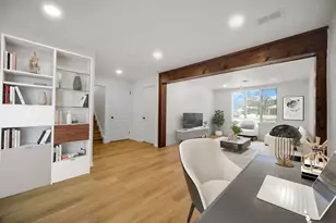 137 Julie Dr, Glenview, IL 60025 - Photo 14