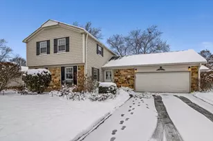 440 Burnt Ember Ln, Buffalo Grove, IL 60089 - Photo 1