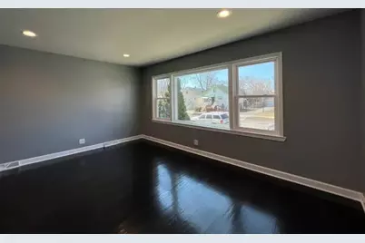 323 22nd Avenue #1, Bellwood, IL 60104 - Photo 6