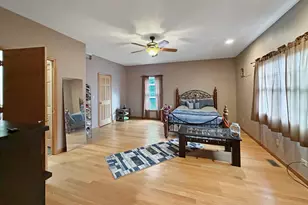 2128 Lancaster Heights Rd, Freeport, IL 61032 - Photo 24