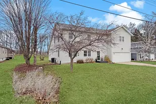 2128 Lancaster Heights Rd, Freeport, IL 61032 - Photo 1