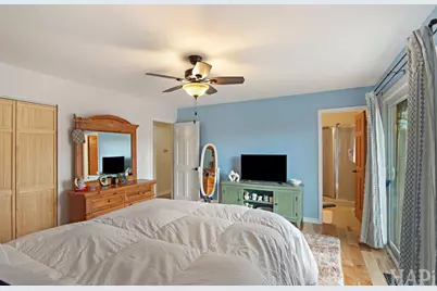 1512 W Oakleaf Drive, Johnsburg, IL 60051 - Photo 14