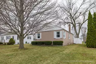 508 N Forest Ave, Bradley, IL 60915 - Photo 2