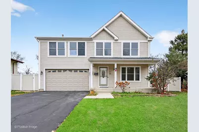 5541 E Celebrity Circle, Hanover Park, IL 60133 - Photo 1