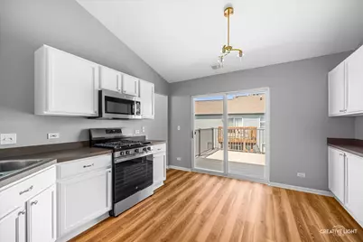 3152 Ollerton Avenue, Aurora, IL 60502 - Photo 8
