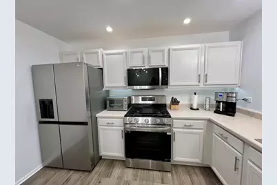 113 W Big Horn Drive, Hainesville, IL 60073 - Photo 8