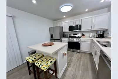 113 W Big Horn Drive, Hainesville, IL 60073 - Photo 10